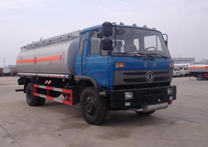 DFAC 12000L Fuel Truck