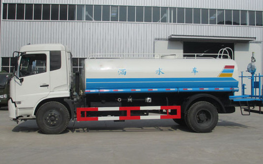 China famous brand DFAC 10CBM water tanker