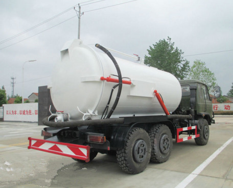 Dongfeng All Wheel Drive Off Road 6*6 Vacuum Sewage Truck