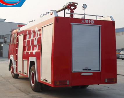 4X2 Sinotruk fire fighting truck