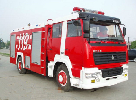 Steyr King 6 wheels water foam fire fighting truck