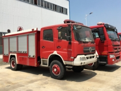 4x2 6000 liters Fire Engine