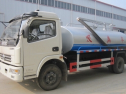 DONGFENG 3800mm euro4 suction dung truck