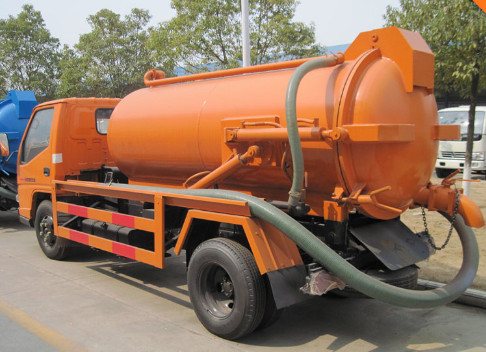 4x2 4000 liters JMC fecal suction truck