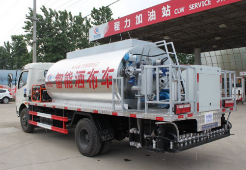 5ton bitumen sprayer truck