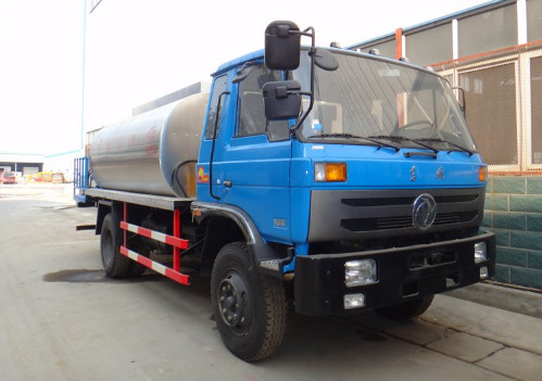 Dongfeng 8000L asphalt distributor bitumen sprayer truck