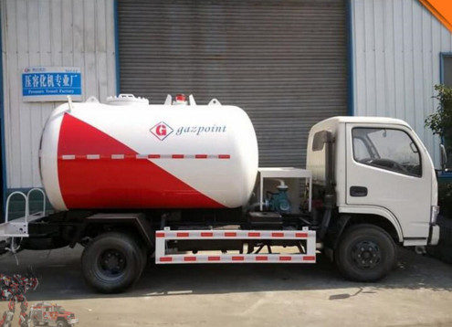 5000 liter Mini LPG Refueler Truck