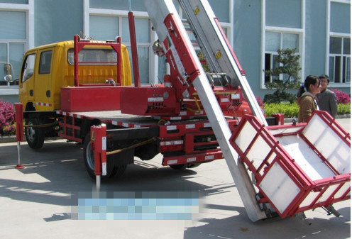 JMC 4*2 28m aerial ladder truck