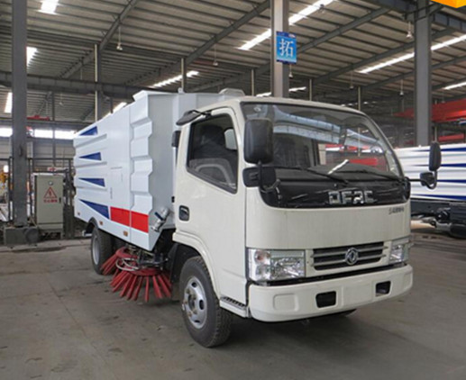 CLW small Road Sweeper Truck