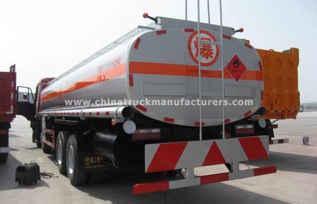 20000L DongFeng Oil Tanker Truck