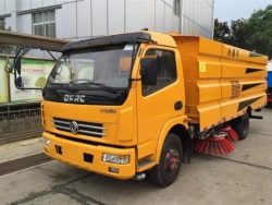 Dongfeng street cleaning truck