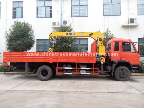 dongfeng 4*2 truck with crane truck mounted crane