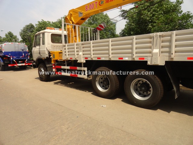 dongfeng 12ton truck with loading crane