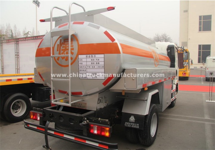 Howo Oil Tanker Fuel Bowser Truck