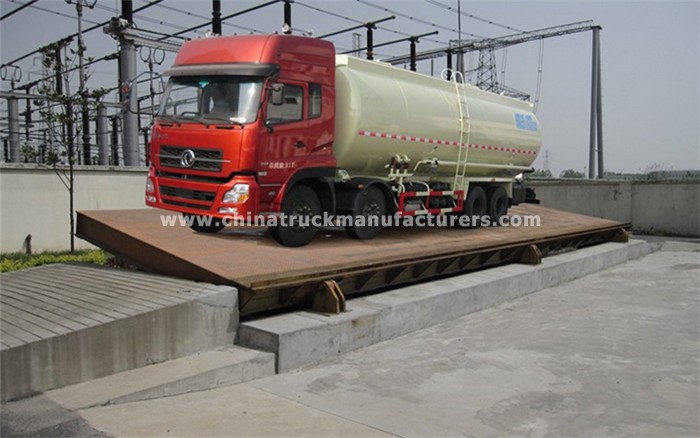 Dongfeng 8*4 Bulk Powder Truck Tanker Truck