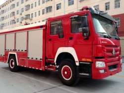 HOWO 4X2 foam tanker fire truck