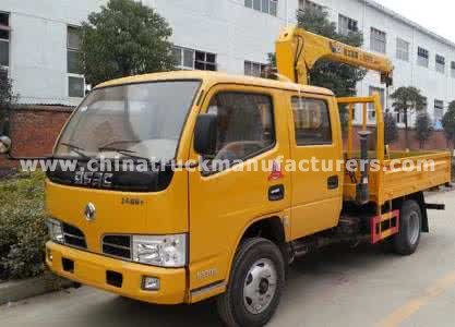 Dongfeng 4x2 truck mounted crane