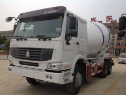 2017 new 6*4 cement mixer truck