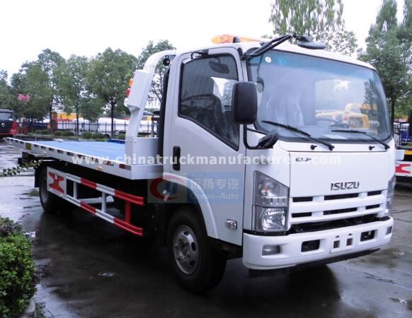 Japan I S U Z U 700P 4X2 4 tons light duty flatbed wrecker tow truck