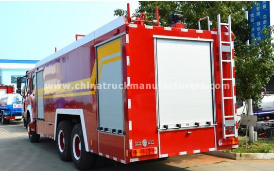 SINOTRUK HOWO 6x4 Airport Water fire truck