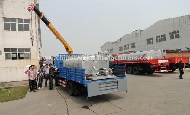 DONGFENG 4x2 Truck Crane with Sprinkling 4 Ton