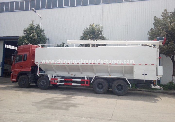 8*4 DONGFENG Feed Truck 45m3