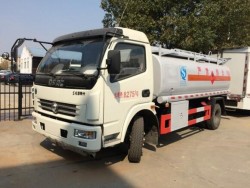 dongfeng 8000 liters carbon steel fuel tanker truck