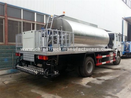 Sinotruck 5ton asphalt/bitumen tank truck