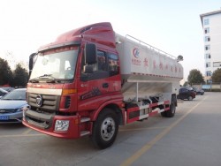Foton 6 wheelers bulk feed discharge truck