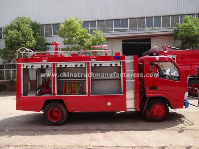 Dongfeng 4x2 4m3 International Emergence Fire Truck