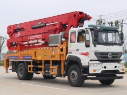Supply 4X2 Drive form 35m Concrete pump trucks