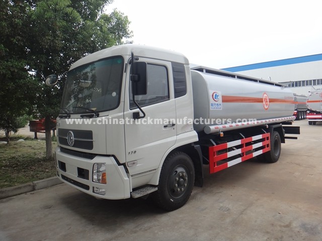 China Dong Feng 5000 gallon fuel trucks