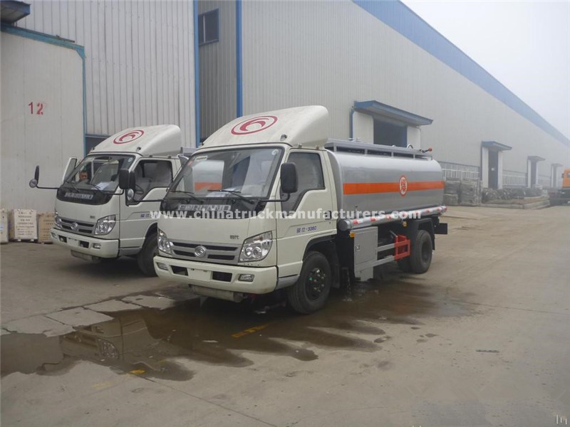China Foton 500 gallon fuel tank trucks