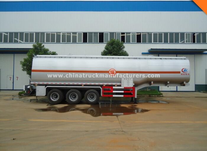 China 9000 gallon tanker trailer
