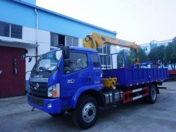china 6 ton truck mounted crane