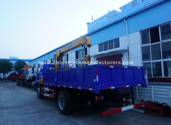 china 6 ton truck mounted crane
