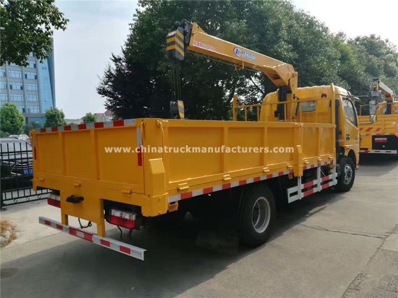 China 5 ton truck with crane