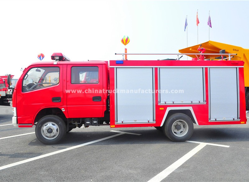China 2.5 ton Fire Fighting Water Tanker Truck