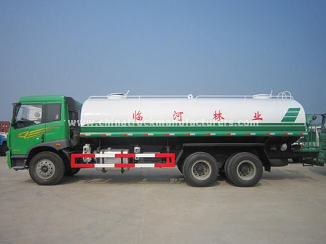 FAW 6x4 5000 gallon water tank truck