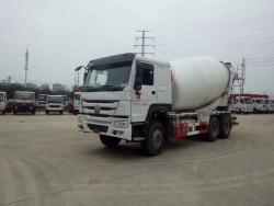 howo 6x4 concrete mixer truck 12m3