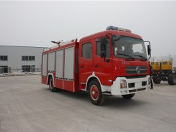 Dongfeng 6 ton water/foam fire fighting truck