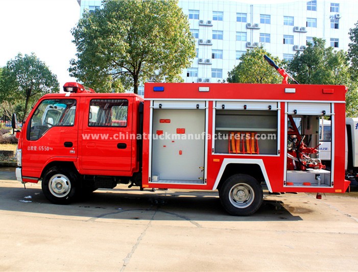 ISUZU 4x2 2.5 ton fire water truck