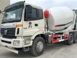 Used FOTON 6X4 10m3 concrete mixer truck