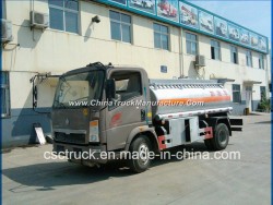 Sino Truck HOWO Mini Fuel Tank Truck 3000L-5000L Small 6 Wheel Oil Refueling Truck