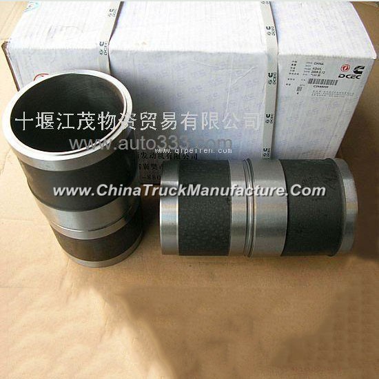 Dongfeng Cummins Engine Part/Auto Part/Spare Part/Car Accessiories Cylinder liner/ Cylinder Sleeves 