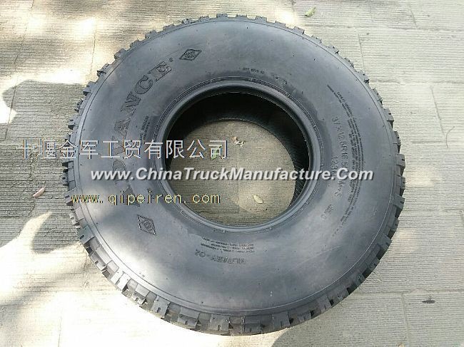 EQ2050 37X12.5R16.5 tyre supply Dongfeng Warriors