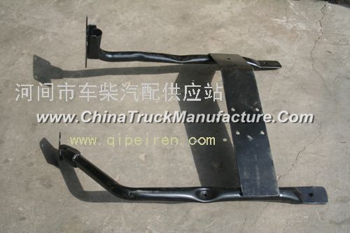 Right elbow bracket assembly /8403070-C0300