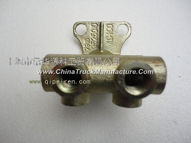 3525NC1C-010 3525010-KD400 Dongfeng dragon pipe joint group with one-way valve assembly
