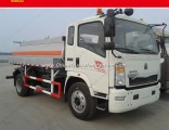 Light Duty Sinotruk HOWO 4X2 5000L Fuel Tank Truck 5m3 Oil Refueling Truck