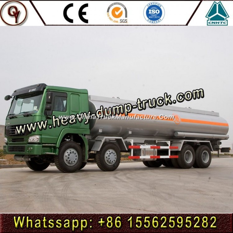 Sinotruck HOWO 8X4 25cbm Fuel/Oil Transport Tanker Truck